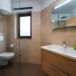 Lovely In With Sauna * Pula