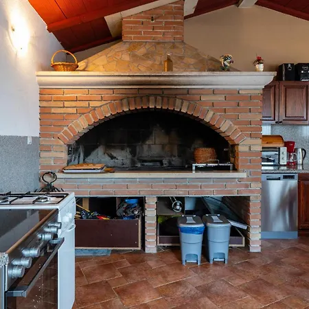 Nyaraló Awesome In With Sauna Póla