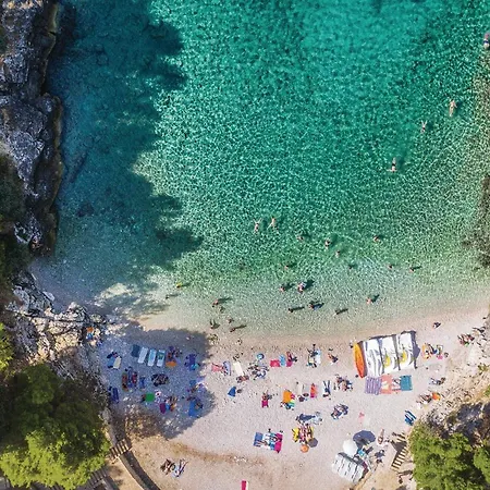 Nyaraló Awesome In With Sauna Póla