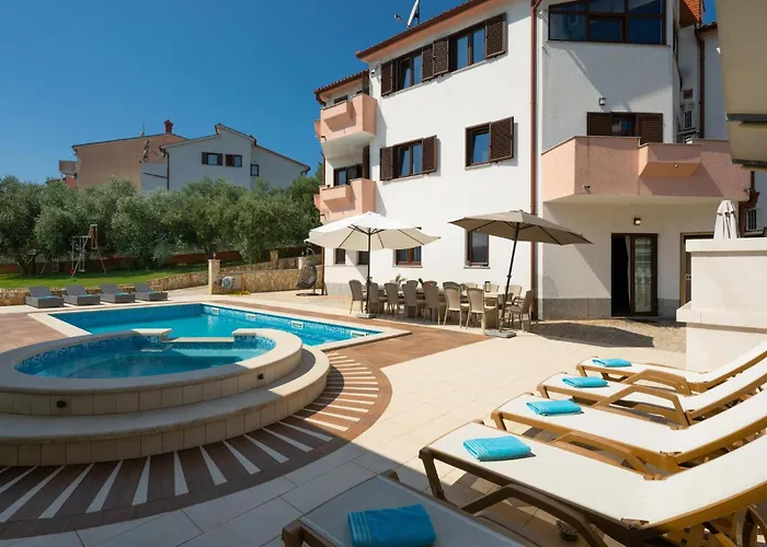 Awesome In With Sauna Holiday home *