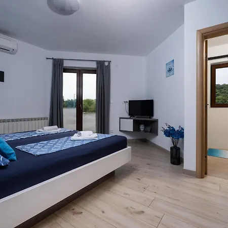 Ferienhaus Awesome In With Sauna *