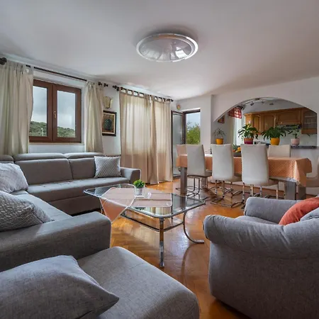 Lovely In With Sauna Vakantiehuis