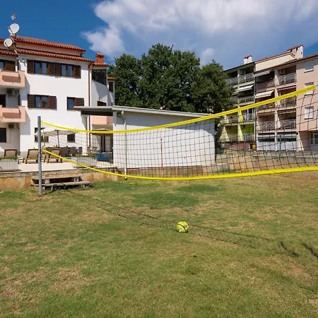 Awesome In With Sauna Ferienhaus Pula