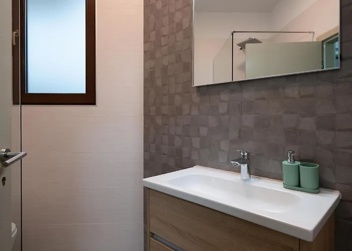 Будинок відпочинку Awesome In With Sauna *