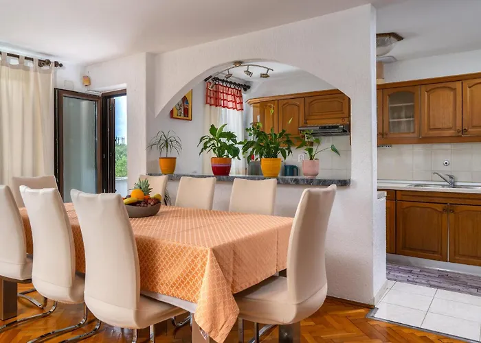 Awesome In With Sauna * Пула