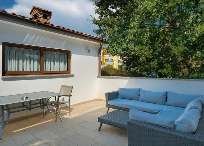 Awesome In With Sauna