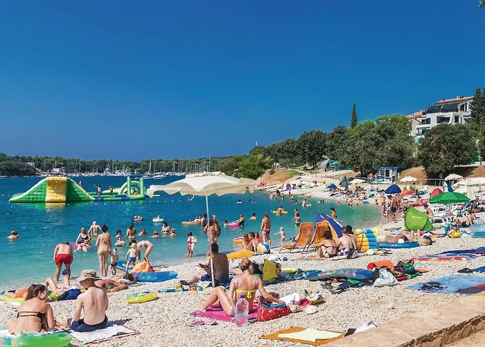 Awesome In With Sauna Пула